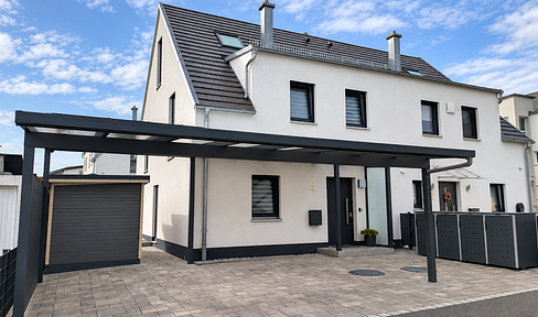 Moderne DHH in Wilhermsdorf – ca. 195 m² Gesamtfläche, Garten & Vollkeller – provisionsfrei