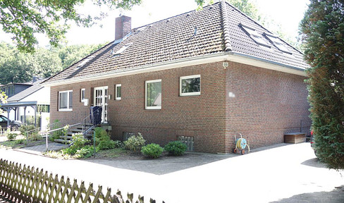 Wald, Stadtnähe und viel Platz in Hamburg-Hausbruch