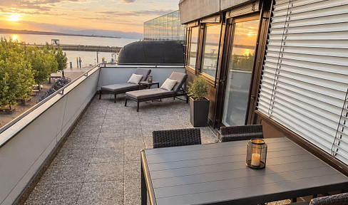 Prime location by the lake! Newly renovated, furnished premium shared apartment with a rooftop terrace and lake views.