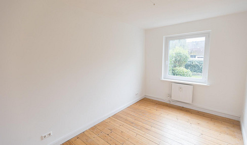 Frisch Sanierte 2-Zimmerwohnung mit großer Küche in Harburg