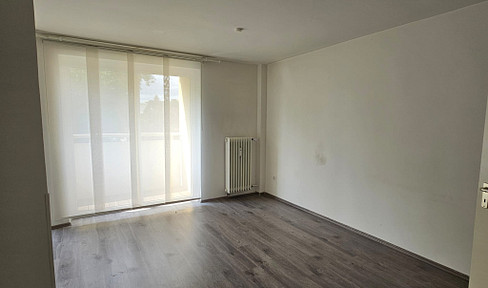 Living with a sense of well-being: A bright, spacious 2-room apartment with a large balcony.