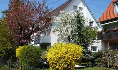Furnished, sunny 1.5-room apartment, ideal for commuters or young professionals.