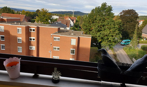 Family-friendly 3-room apartment in a quiet, well-connected location in Empelde, offered privately.
