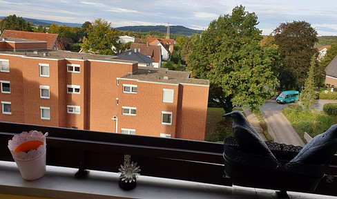 Family-friendly 3-room apartment in a quiet, well-connected location in Empelde, offered privately.