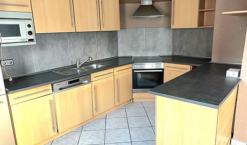 Modern 3-room apartment with fitted kitchen (R30 - BEKS34-WE02).