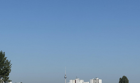 Berlin von privat / Helle 3-Zimmer-Wohnung mit Dachterrasse – Berlin-Baumschulenweg