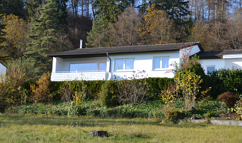 Attraktives Haus mit 6,5 Zimmern und EBK in Fridingen