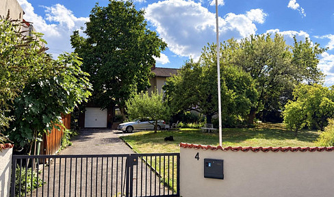 Charming former vicarage – experience a Mediterranean lifestyle in the South Palatinate region.