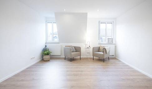 Schöne großzügige 4 Zi mit über 100 m2