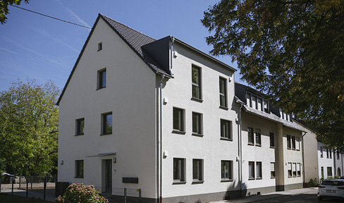Erdgeschosswohnung mit Terrasse, eigenem Garten und KfW-Kredit mit 30.000 Euro Zuschuss