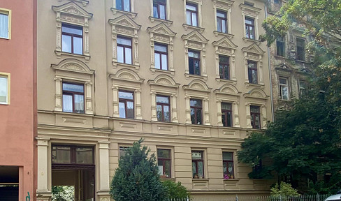 Großzügige 2-Zimmer-Wohnung mit Balkon und Aufzug