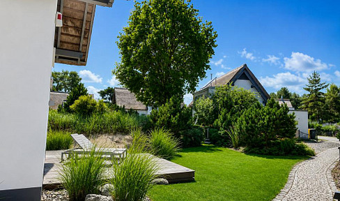 Ihr Rückzugsort an der Ostsee Reetdachhaus mit Sauna, Kamin und Westterrasse in Karlshagen