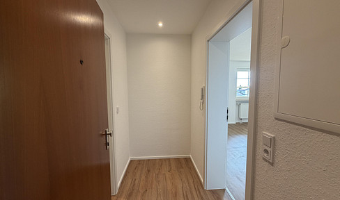 Sanierte 2-Zimmer-Wohnung mit zwei Balkonen in Wiesbaden-Medenbach