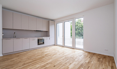 Helle 2-Zimmer-Wohnung mit Balkon und Einbauküche