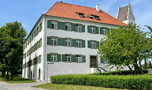 Dream apartment for singles: Historic charm meets modern design – Schloss Hirschlatt.