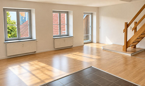 Charmante Maisonettewohnung über zwei Ebenen mit besonderem Altbauflair