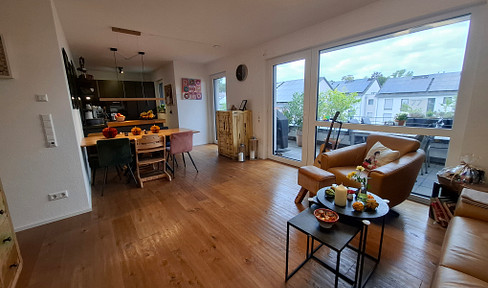 Brand new penthouse apartment with a large rooftop terrace - 90m², 2 underground parking spaces, built in 2020.