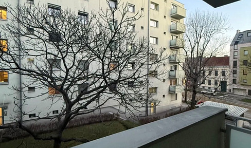 Großzügige Familienwohnung 4-Zimmer  in 1140 Wien mit 2 KFZ Stellplätze - PRIVATVERKAUF!