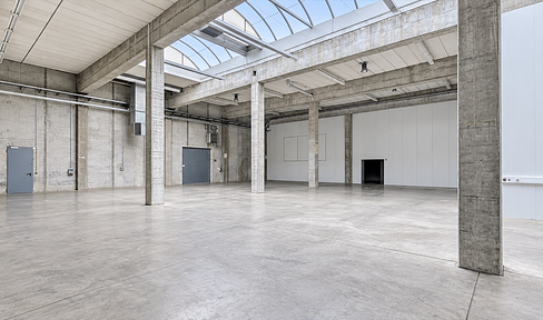 Lager, Produktion, Büro/Soz. R. 750m² + 206m², Freifl.  >5000m² (Option + CNC Zerspanung ca.400m²)
