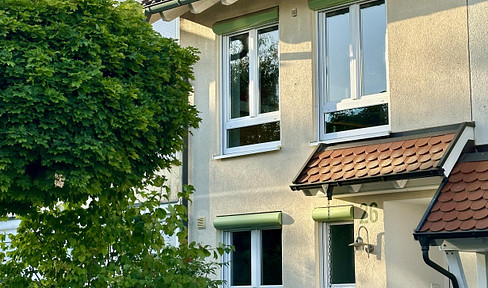 Spacious terraced house in Waldenbuch.