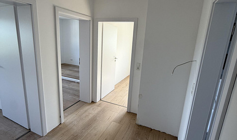 Newly renovated 2-room apartment with parking space in Bendorf.