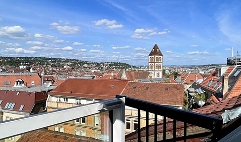 Seltene Gelegenheit im KfW-Denkmal: DG-Altbau-Maisonette, Panoramablick, TOP-Ausstattung ERSTBEZUG