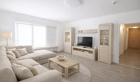 Beautiful 4-room apartment for rent, with a balcony.