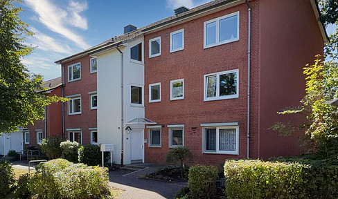 Apartment in the European Union standard, with a dream location next to the city park and a south-facing balcony.