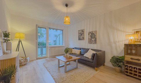 Erstbezug nach Sanierung: Moderne 3-Zimmer-Wohnung mit Loggia