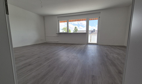 Sanierte 3-Zimmer-Wohnung mit Balkon & Einbauküche