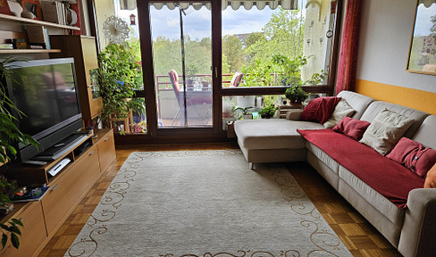 4-room apartment with 2 balconies + parking space in a garage.