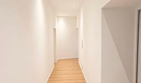 Renovated 3-room apartment in Düsseldorf-Flingern.