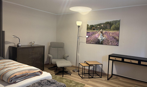 Schickes zwei Zimmer Apartment, voll eingerichtet