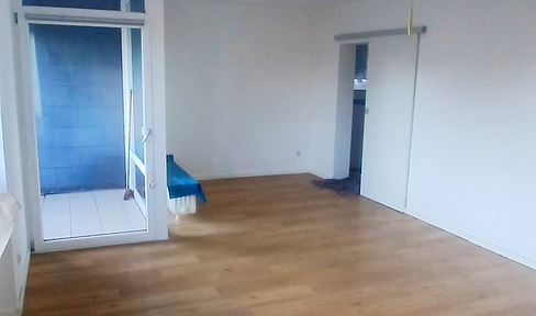 Bright 3-room apartment in a quiet side street – privately offered, no real estate agent fees.