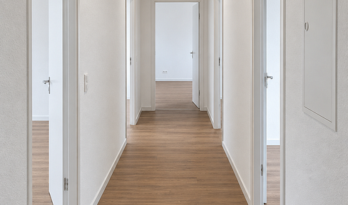Live in a central location in Wiesbaden – modern and newly renovated apartment for 4 people.