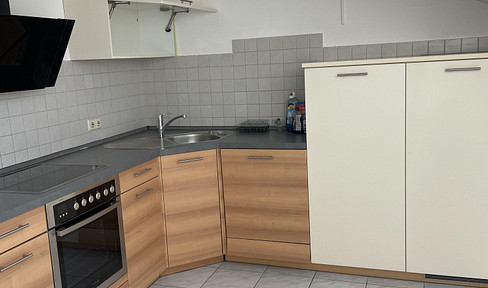 Großzügige 2 Zimmer Wohnung im ruhige Lage