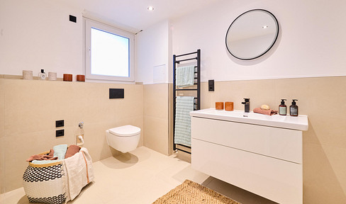 Frisch modernisierte Wohnung, 3 Zimmer mit Balkon