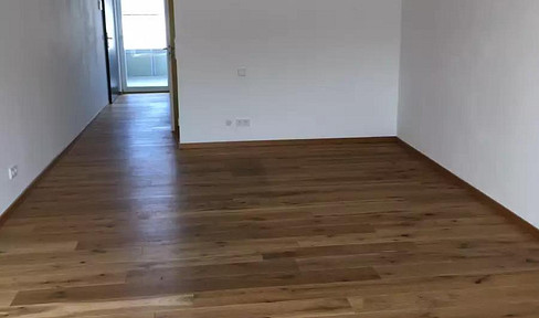Top-renovated apartment in the city center of Straubing.