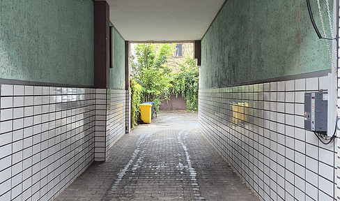 Bright, practical, and centrally located: Your new one-bedroom apartment in Gelsenkirchen.
