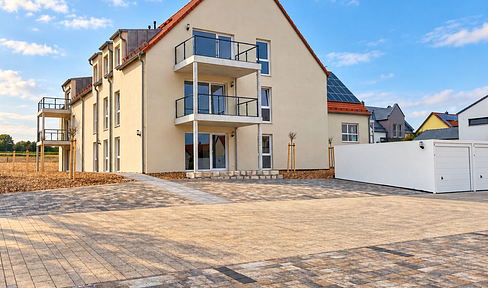 Großzügige 2,5-Zimmer-Erdgeschosswohnung mit Terrasse in Hemau