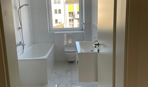 Helle hochwertig renovierte Altbau-Wohnung Nähe Prenzlauer Berg