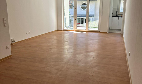 Helle 3-Zimmer-Wohnung in zentraler Lage – Erstbezug nach Sanierung