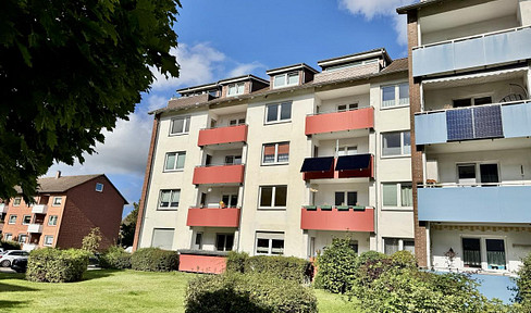 3 Zimmer mit Balkon und Stellplatz