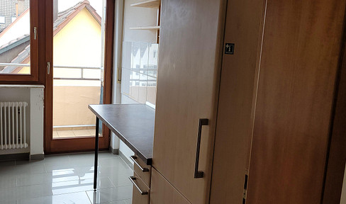3-Zimmer-DG Wohnung mit Balkon & Garage in Stuttgart-Weilimdorf