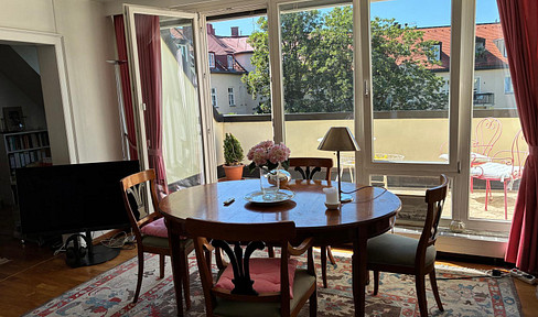 Möblierte Dachterrassenwohnung