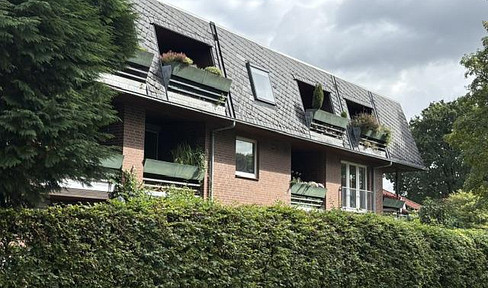 2-room apartment in Hamburg Bergstedt, featuring a large southwest-facing loggia and views of greenery, located on the 2nd floor (top floor).