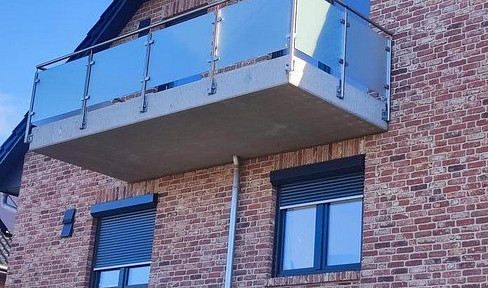 Cozy 3-room attic apartment (new construction, first occupancy).