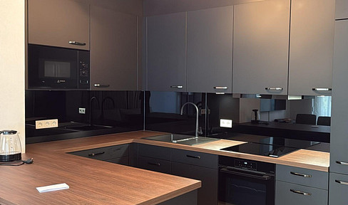 Erstbezug: Vollmöblierte 3,5-Zi.-Wohnung | Adlershof | Südwest-Loggia | Homeoffice | TG