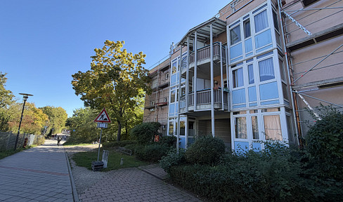 Attraktive 2-Zi.Whg EG mit Terrasse u. TG-Stellplatz in ruhiger Lage v. Erlangen-Büchenbach