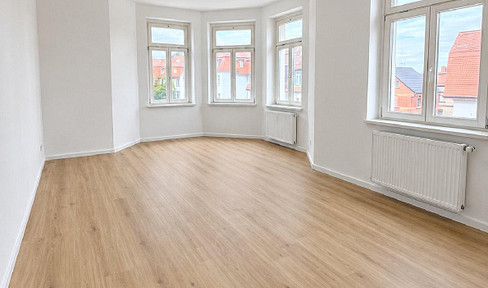 Erstbezug nach Sanierung: Helle Wohnung mit moderner Ausstattung